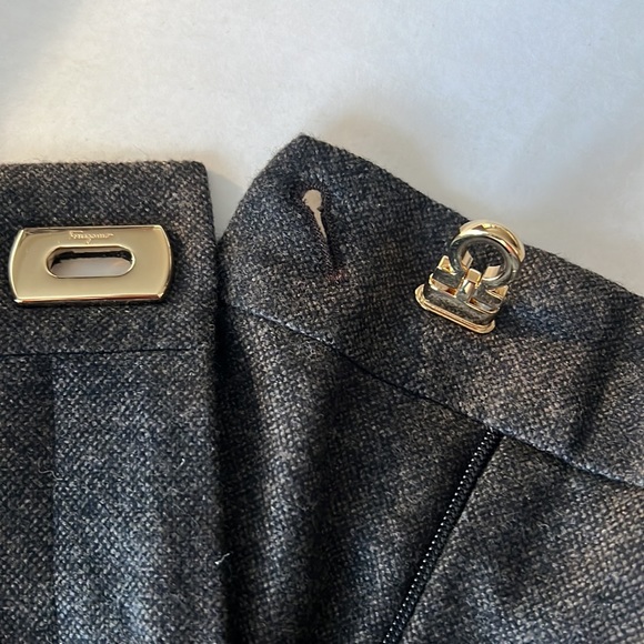 Salvatore Ferragamo Women Grey Wool Pant - Picture 7 of 7